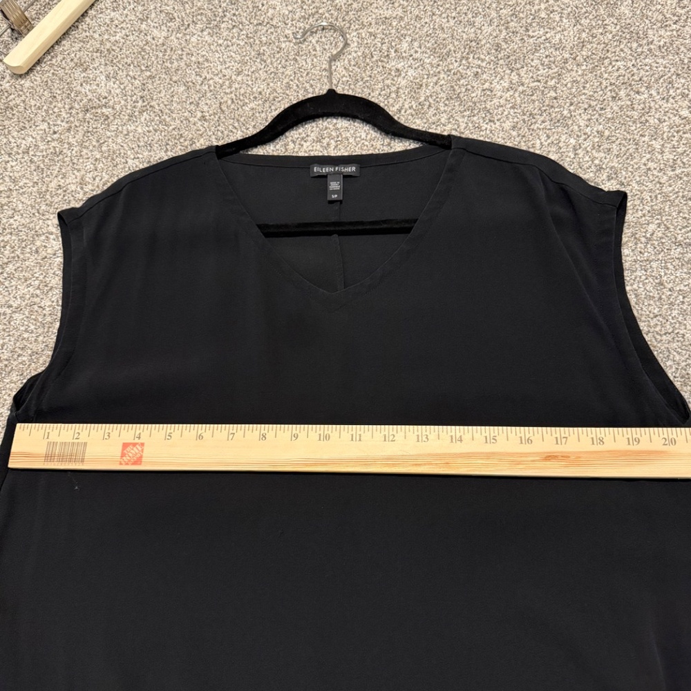 Eileen Fisher Black Sleeveless V-Neck Tunic Top – Size S/P - Picture 7 of 9
